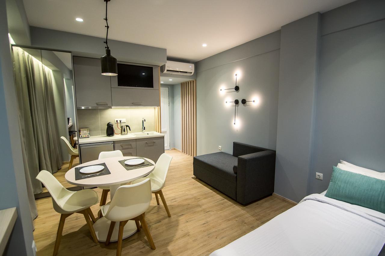 Preveza Suite Stay Leoforos Irinis 84B Екстер'єр фото