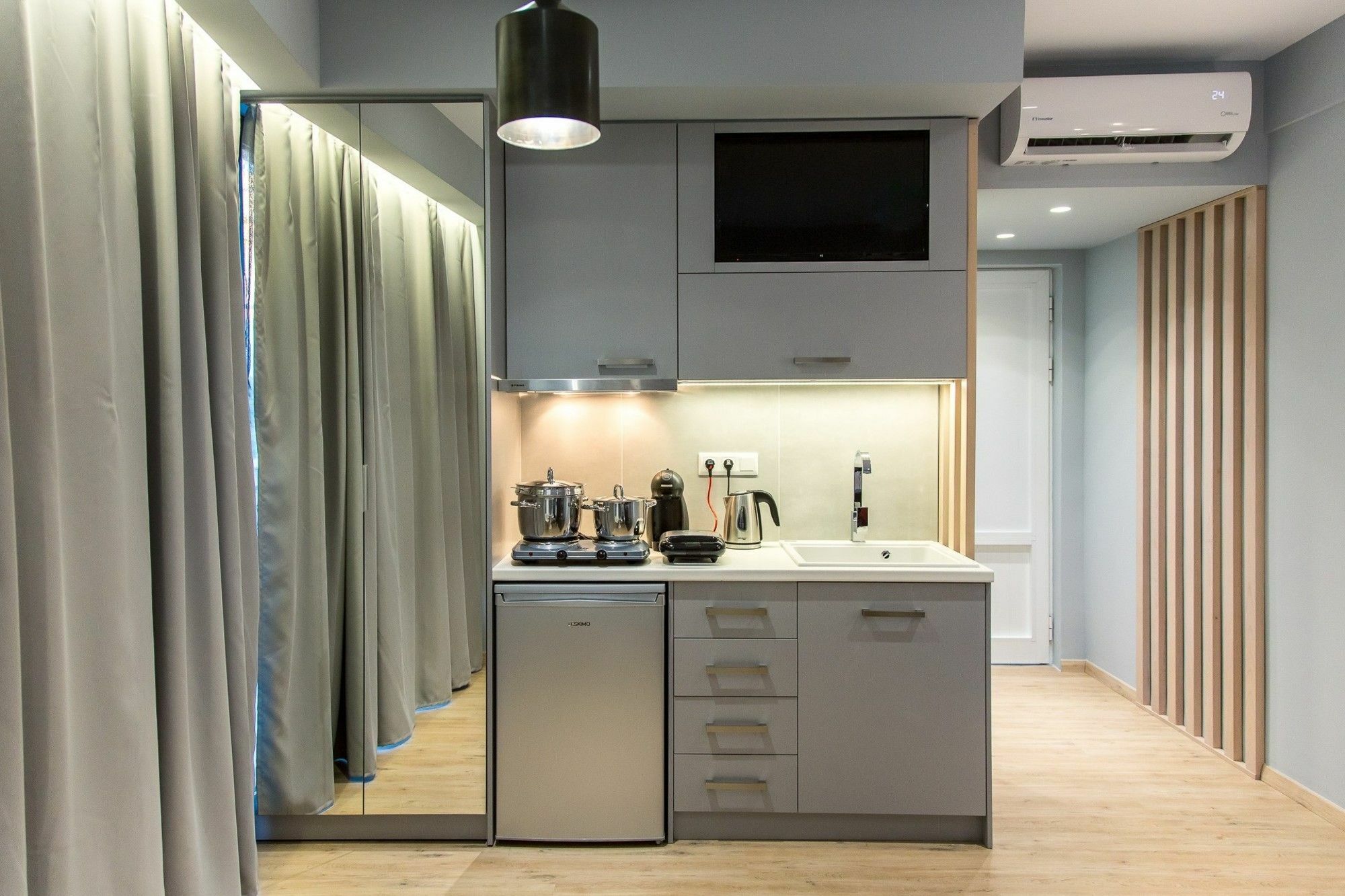 Preveza Suite Stay Leoforos Irinis 84B Екстер'єр фото
